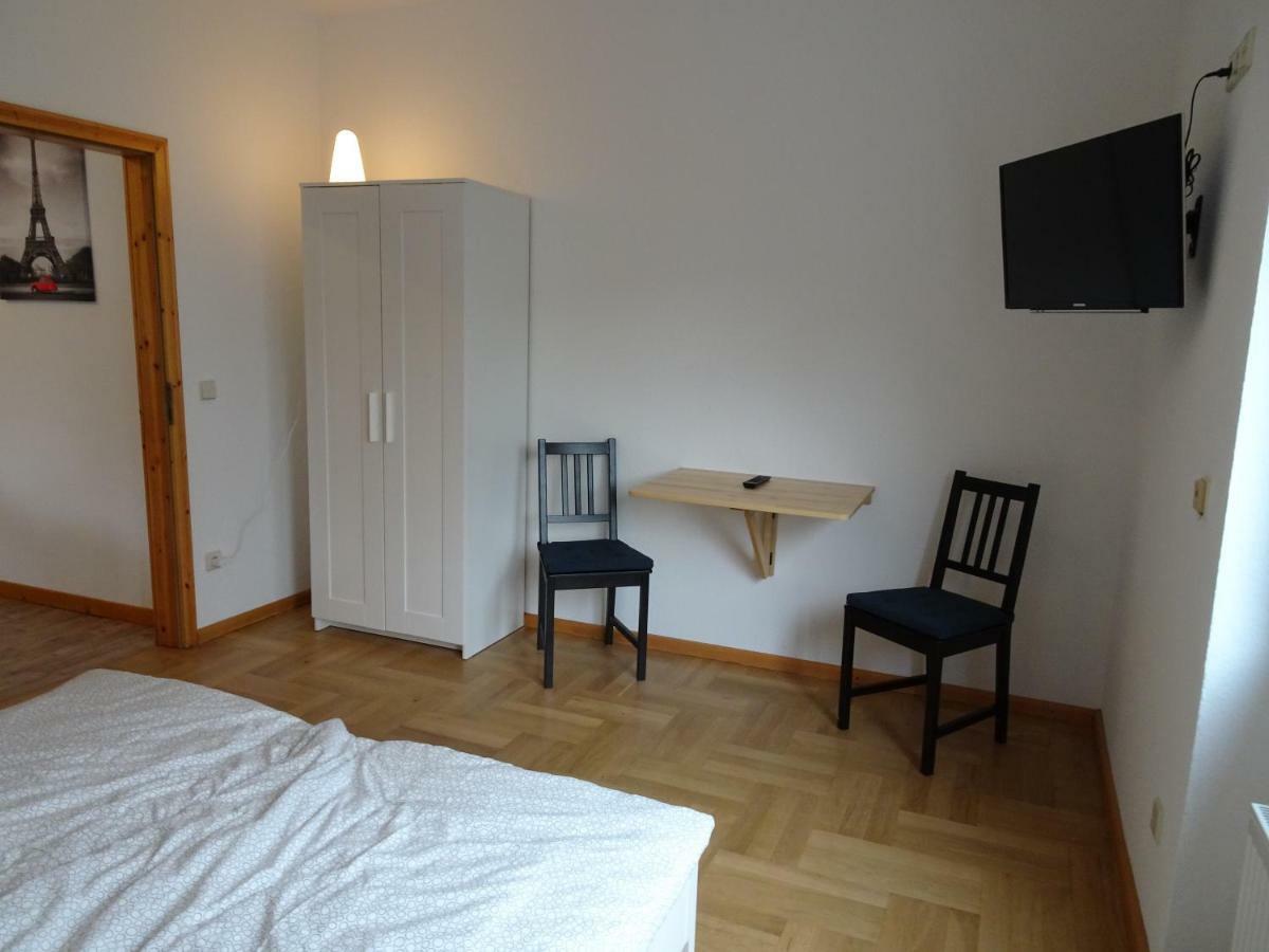 Zimmer Am Museum Speyer Esterno foto